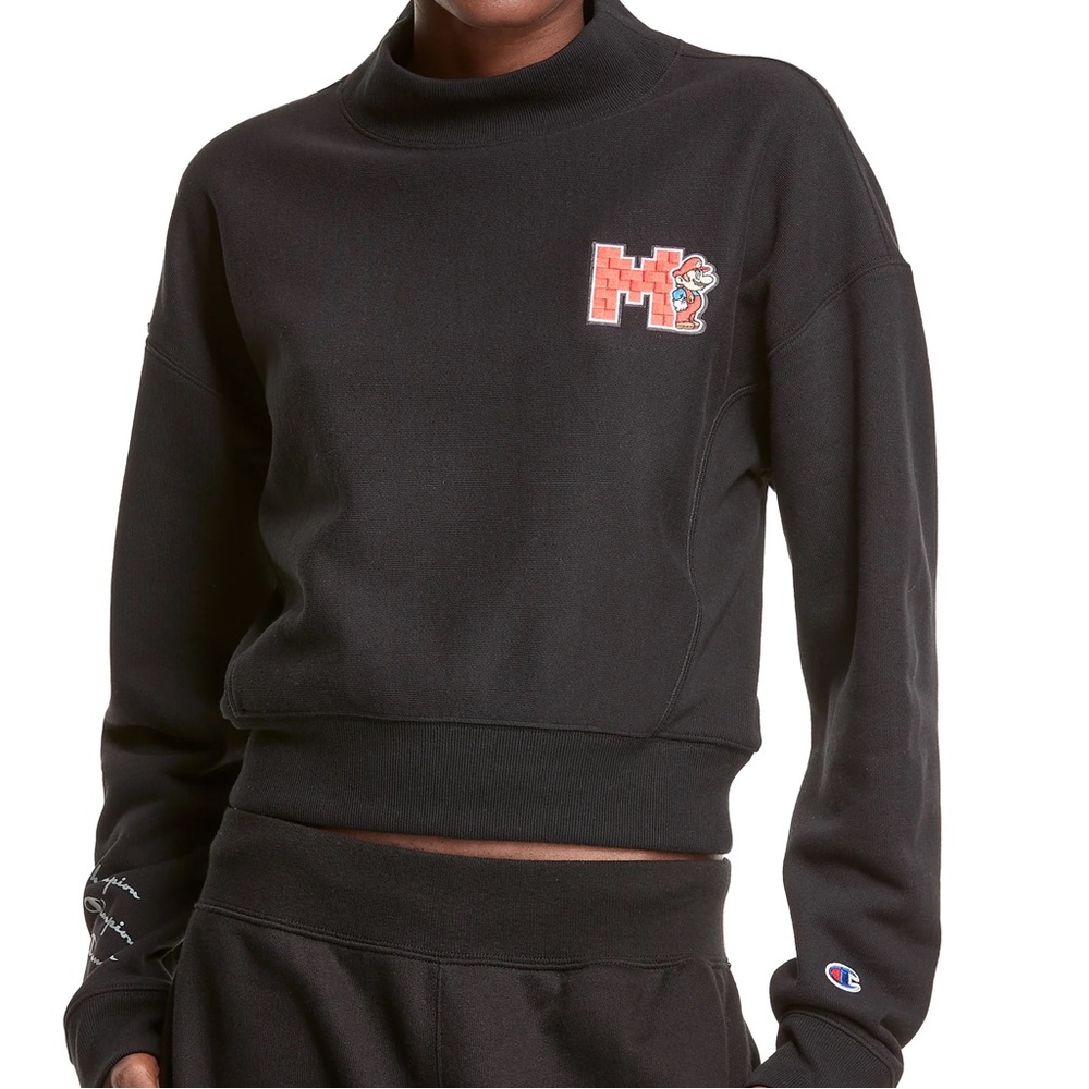 Brand new super cute Champion x Mario bros mock neck cropped 💖